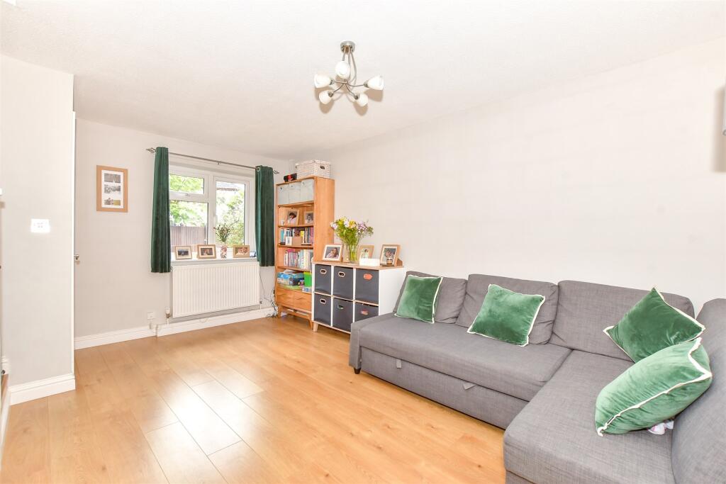 Main image of property: Middleton Gardens, Tangmere, Chichester, West Sussex