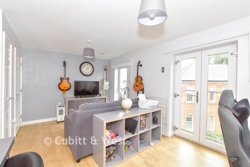 Main image of property: Longley Road, Chichester, West Sussex
