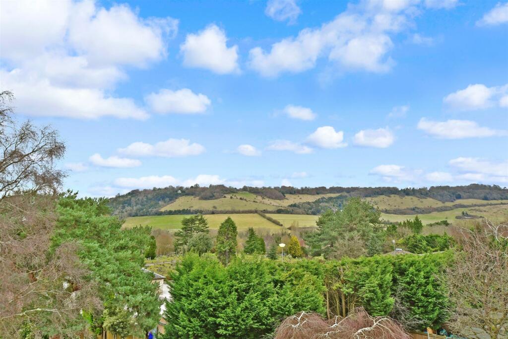 4 bedroom semidetached house for sale in Overdale, Dorking, Surrey, RH5