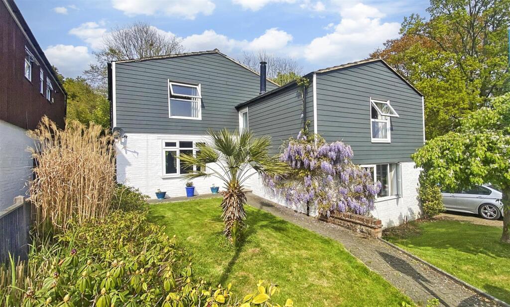 Main image of property: Estcots Drive, East Grinstead, West Sussex