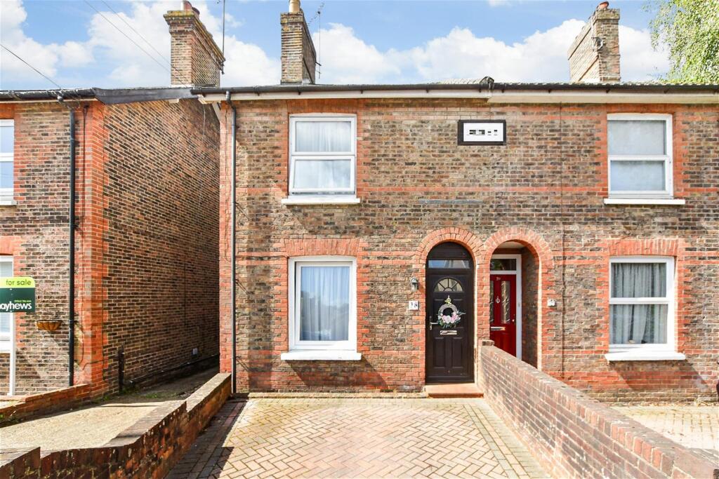Main image of property: London Road, Felbridge, West Sussex