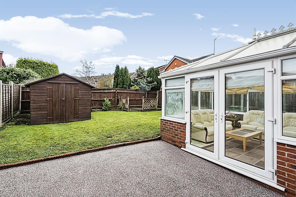 4 bedroom detached house for sale in Chillington Drive, Dudley, DY1