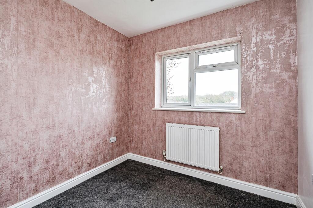 3 bedroom semidetached house for sale in Dudley Wood Road, Dudley, DY2