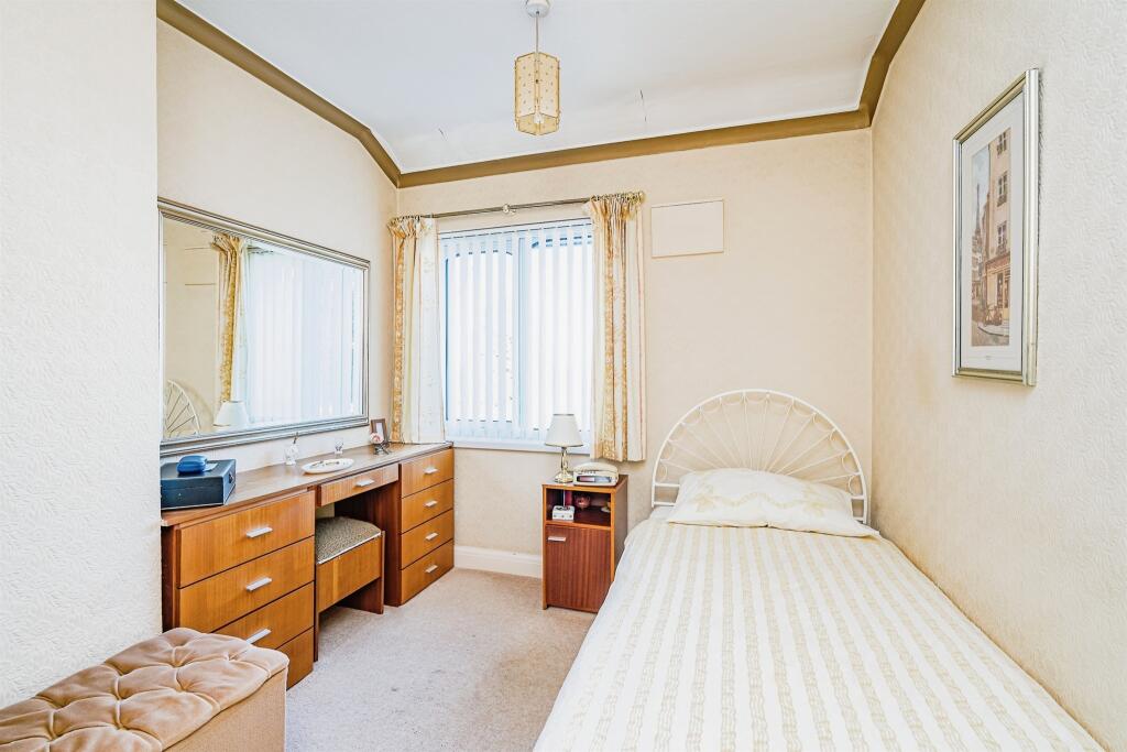Additional property image - Elm Terrace, Tividale, Oldbury