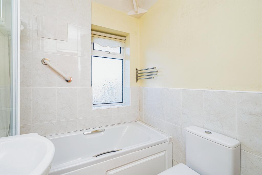 Additional property image - Elm Terrace, Tividale, Oldbury