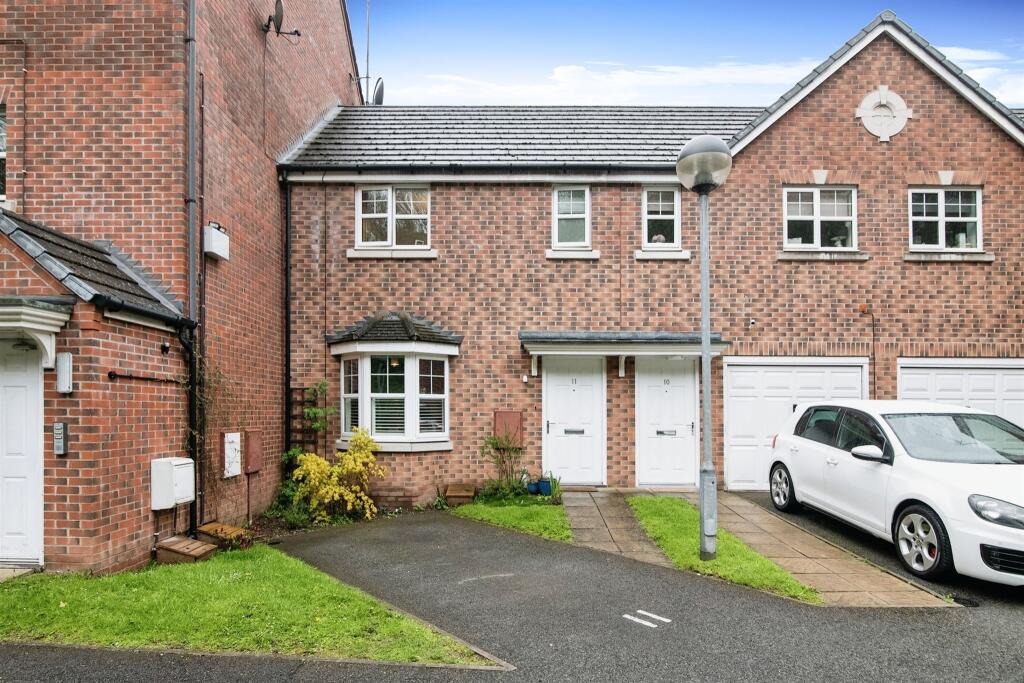 2 bedroom terraced house for sale in Dudley Road, HALESOWEN, B63