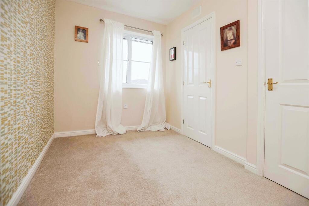 Additional property image - Cavalier Drive, Halesowen