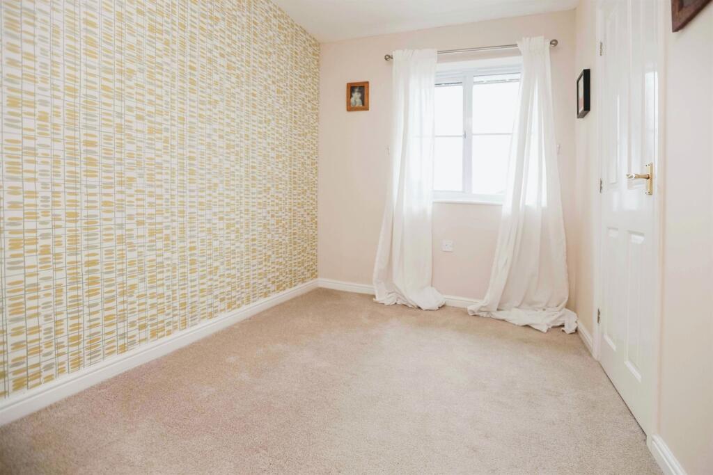 Additional property image - Cavalier Drive, Halesowen