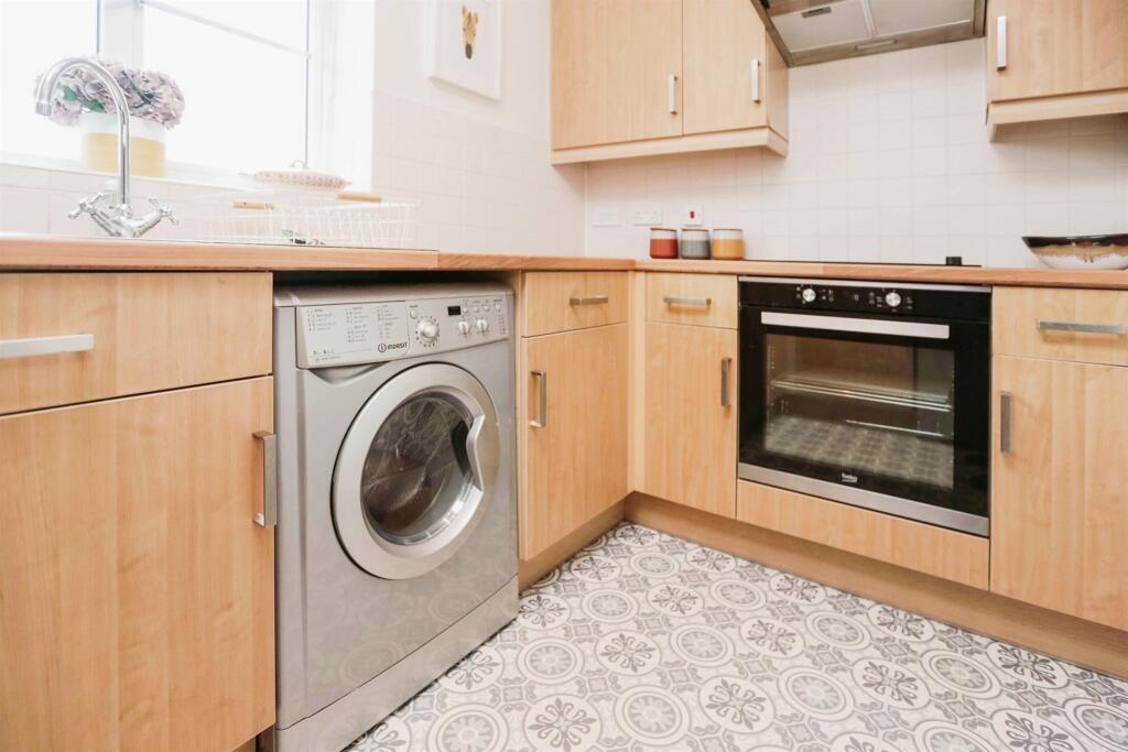 Additional property image - Cavalier Drive, Halesowen
