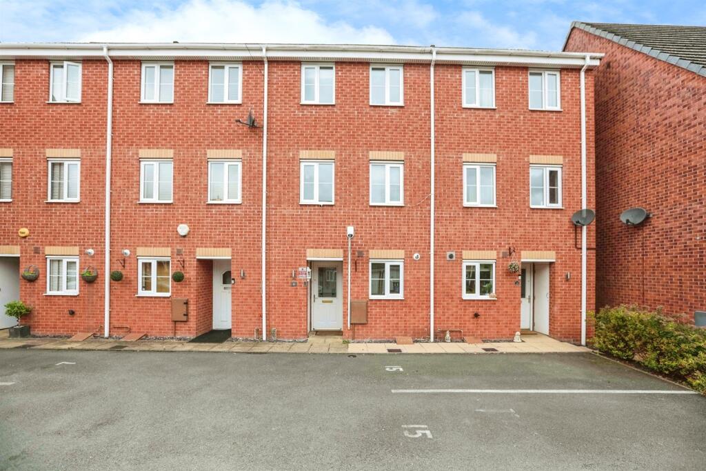 Main image of property: The Infield, Halesowen