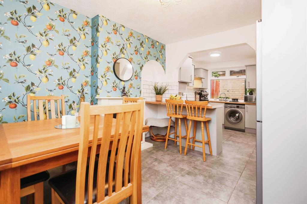 3 bedroom semidetached house for sale in Regis Road, Rowley Regis, B65