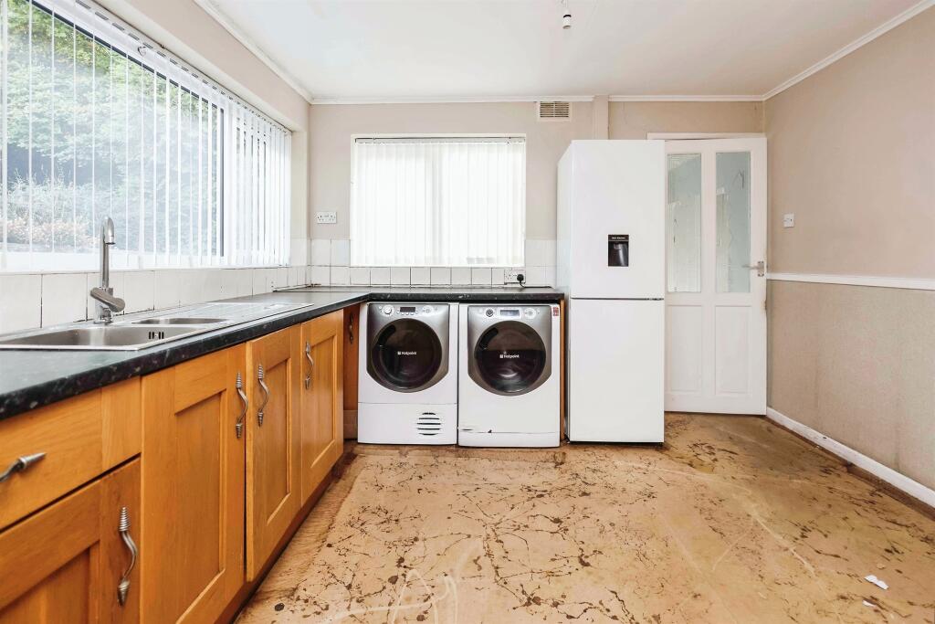 Additional property image - Toys Lane, Halesowen