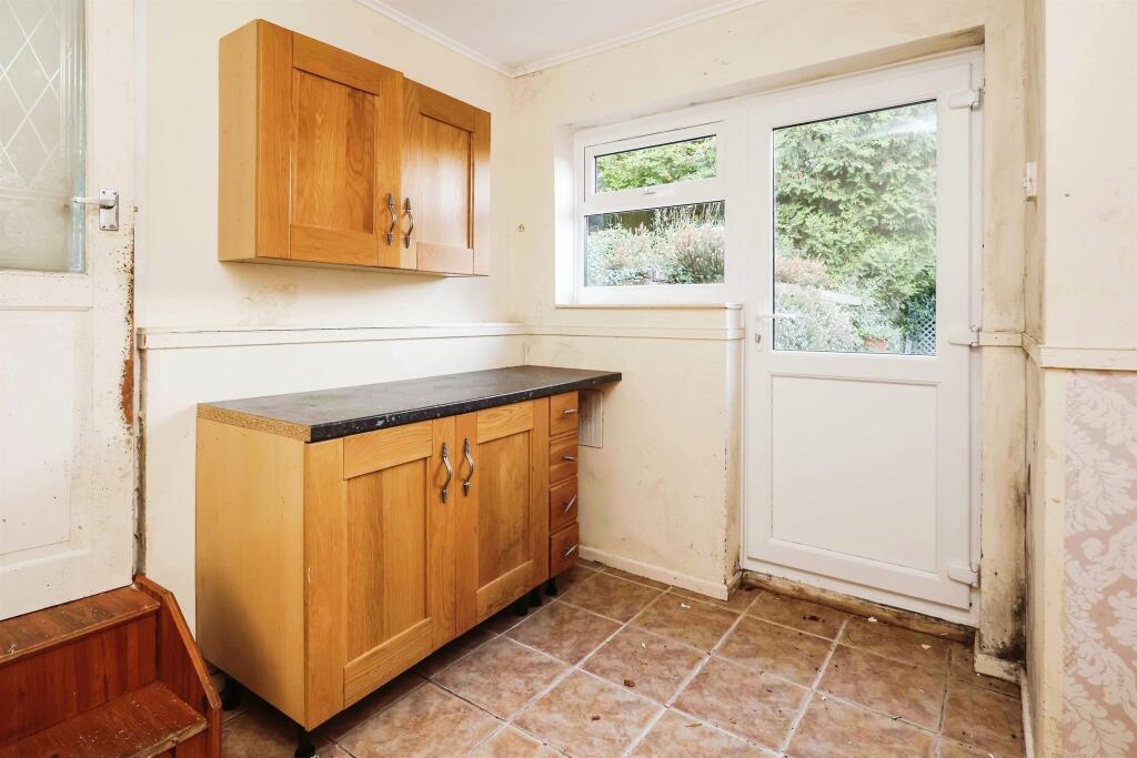 Additional property image - Toys Lane, Halesowen