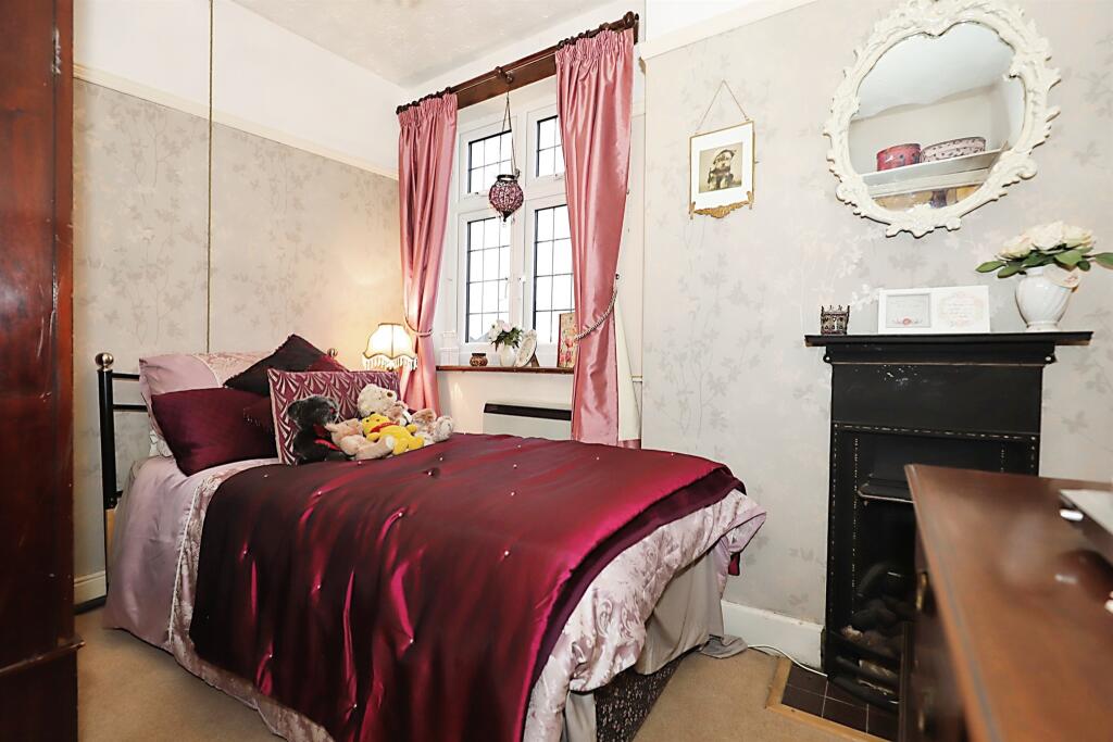 3 bedroom detached house for sale in Prestwood Road West, Wednesfield