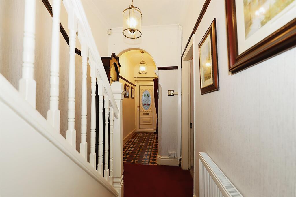 3 bedroom detached house for sale in Prestwood Road West, Wednesfield