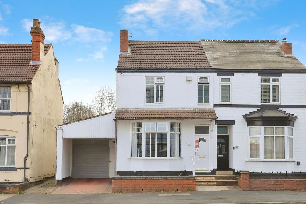 4 bedroom semidetached house for sale in March End Road, Wednesfield