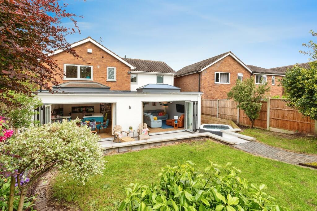 4 bedroom detached house for sale in Crestwood Park, Brewood, Stafford ...