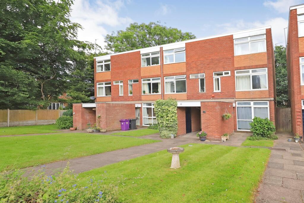 1 bedroom apartment for sale in Abbots Way, Finchfield, Wolverhampton, WV3