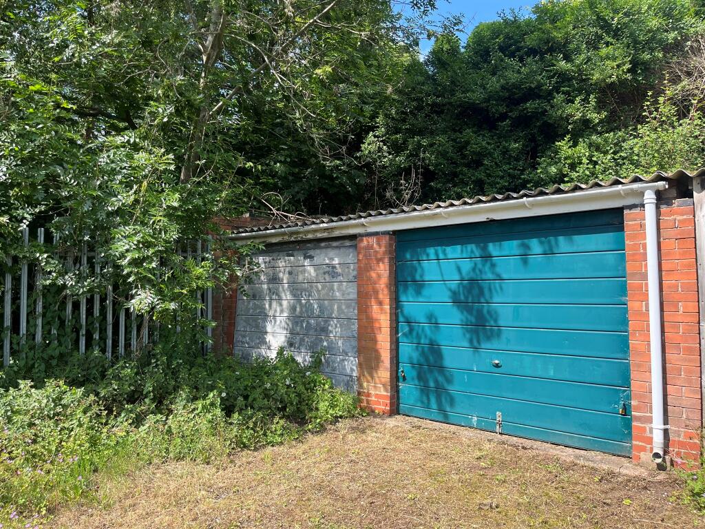 Main image of property: Broadway, Finchfield, Wolverhampton