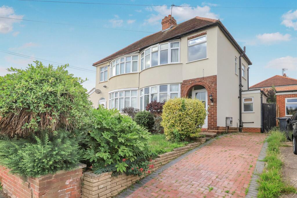Main image of property: Lynton Avenue, Claregate, Wolverhampton