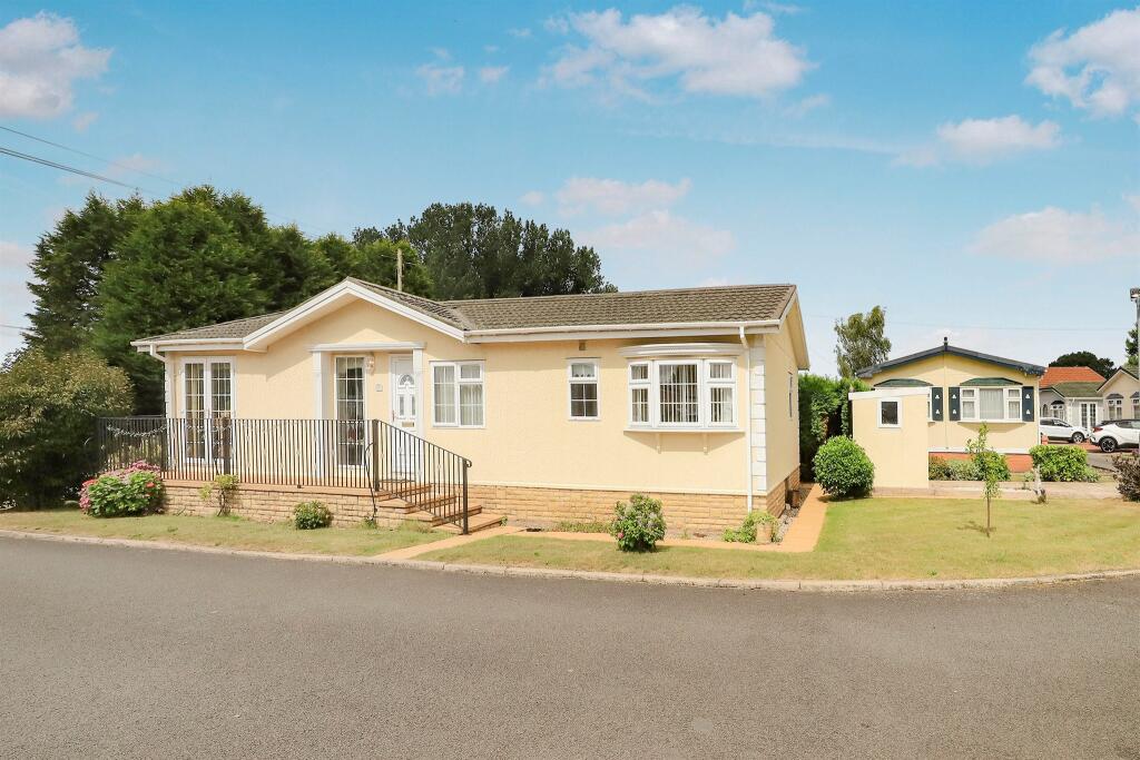 Main image of property: Lawn Lane, Coven, Wolverhampton