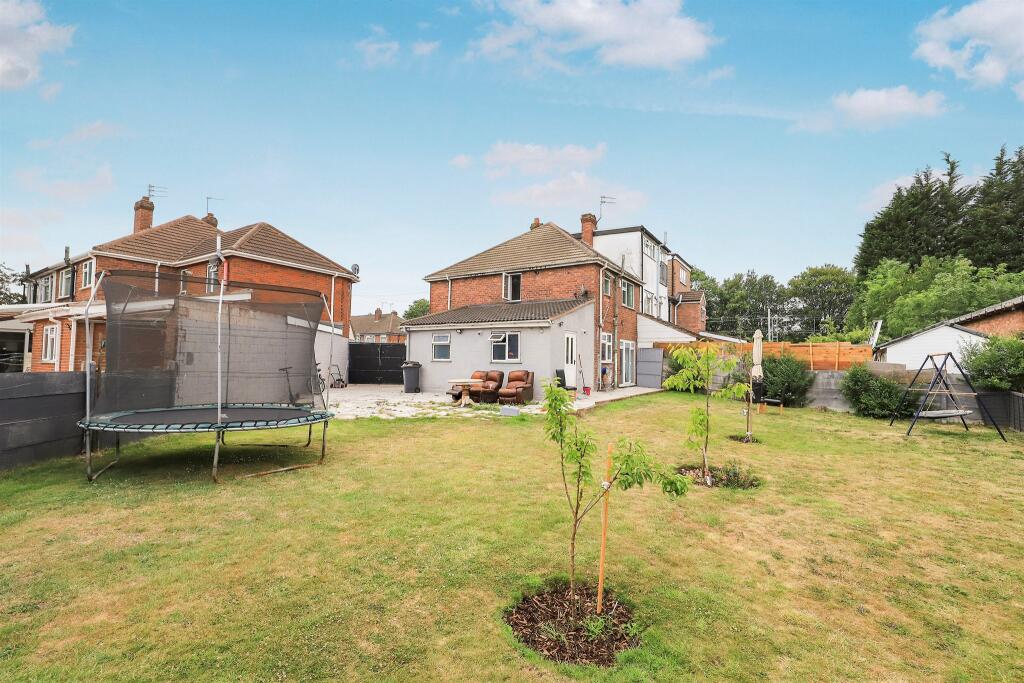 Main image of property: Welbeck Avenue, Bushbury, Wolverhampton
