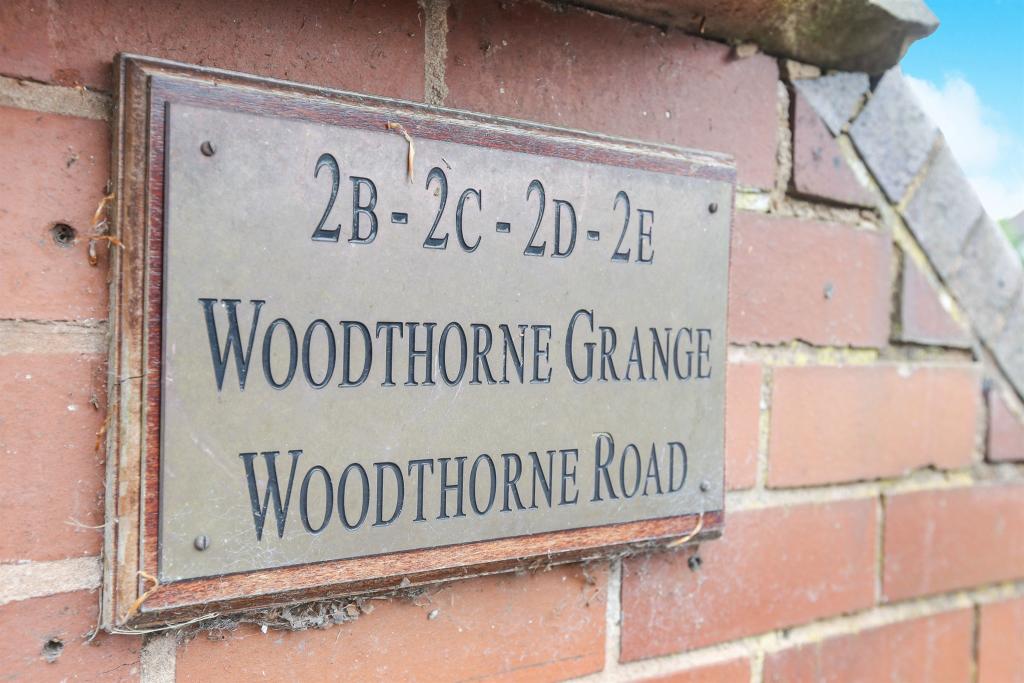 2 bedroom town house for sale in Woodthorne Road, Tettenhall