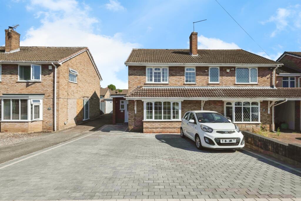 Main image of property: Braemar Avenue, Stourbridge