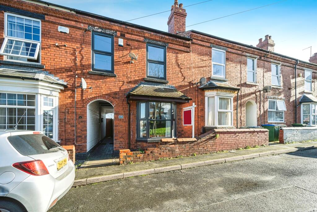 3 bedroom terraced house for sale in Windmill Street, WEDNESBURY, WS10