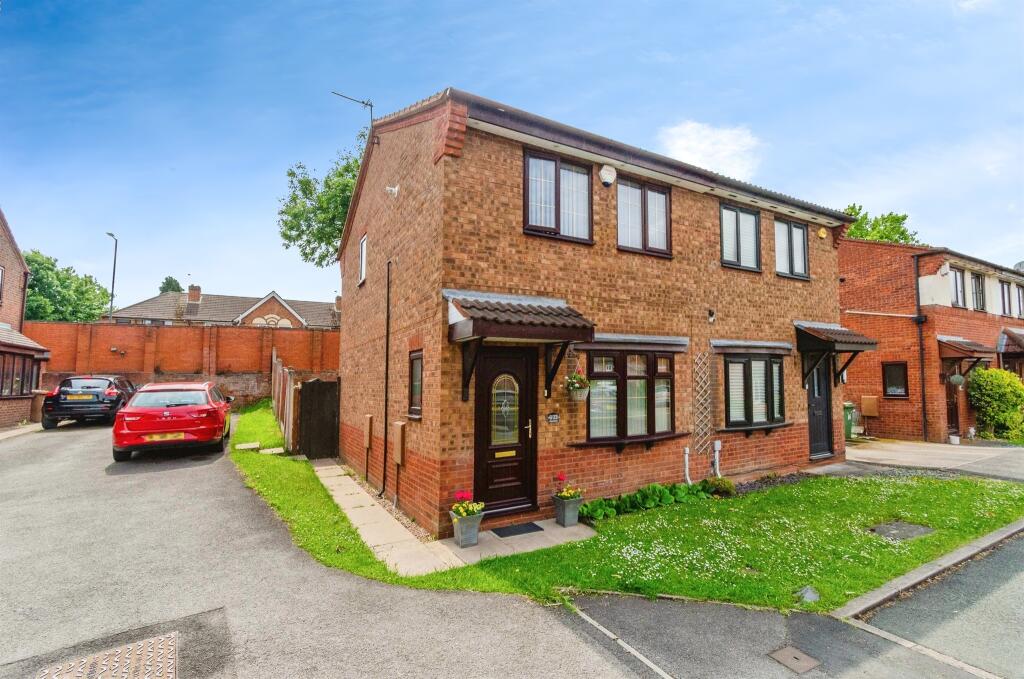 Main image of property: Crown Court, Wednesbury