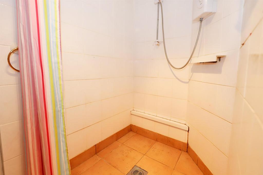 3 bedroom semidetached house for sale in Clee Avenue, KIDDERMINSTER, DY11