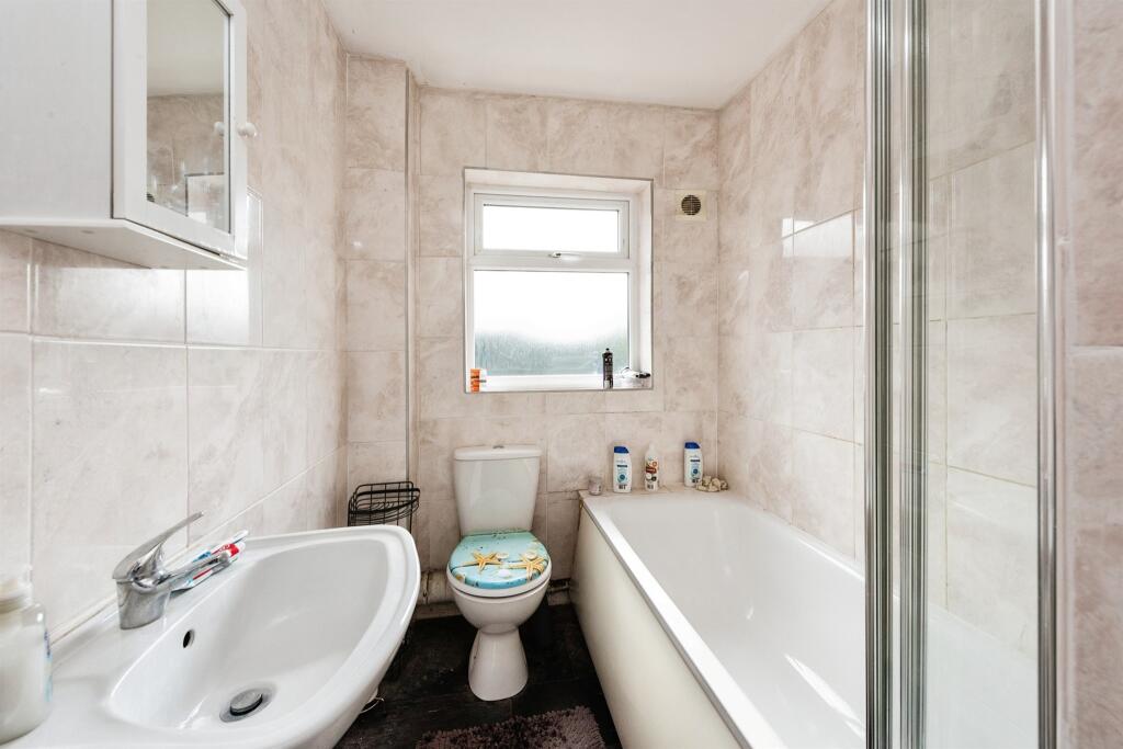 2 bedroom terraced house for sale in Lorne Street, Kidderminster, DY10