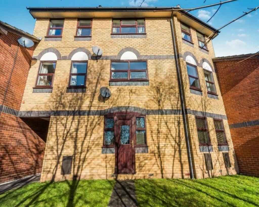 2 bedroom apartment for sale in Mill Lane, Kidderminster, DY11