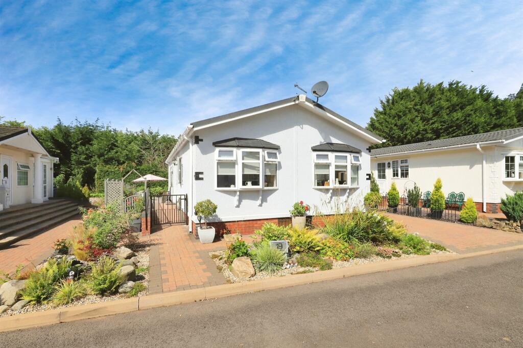 Main image of property: Cleobury Road, Far Forest, Kidderminster