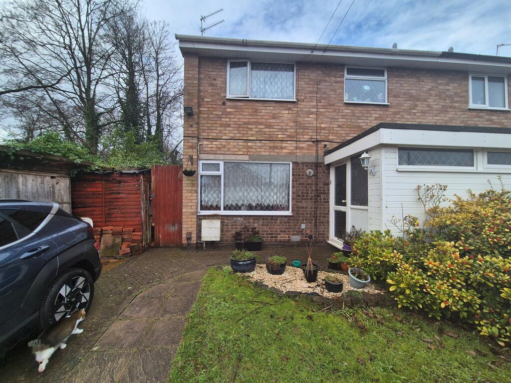 Main image of property: Highley Close, Kidderminster