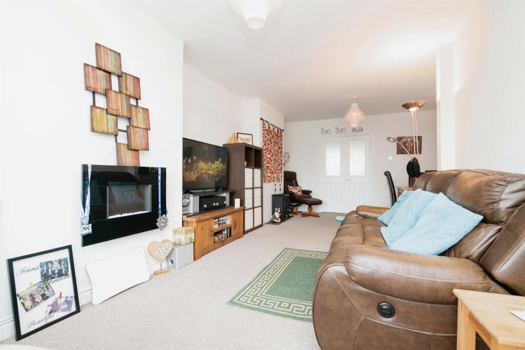 Additional property image - Aston Road, Tividale, Oldbury