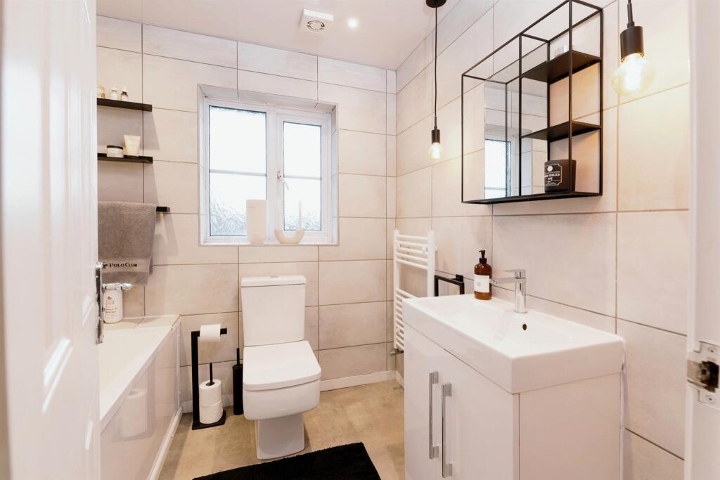 Additional property image - Callaghan Drive, Tividale, Oldbury