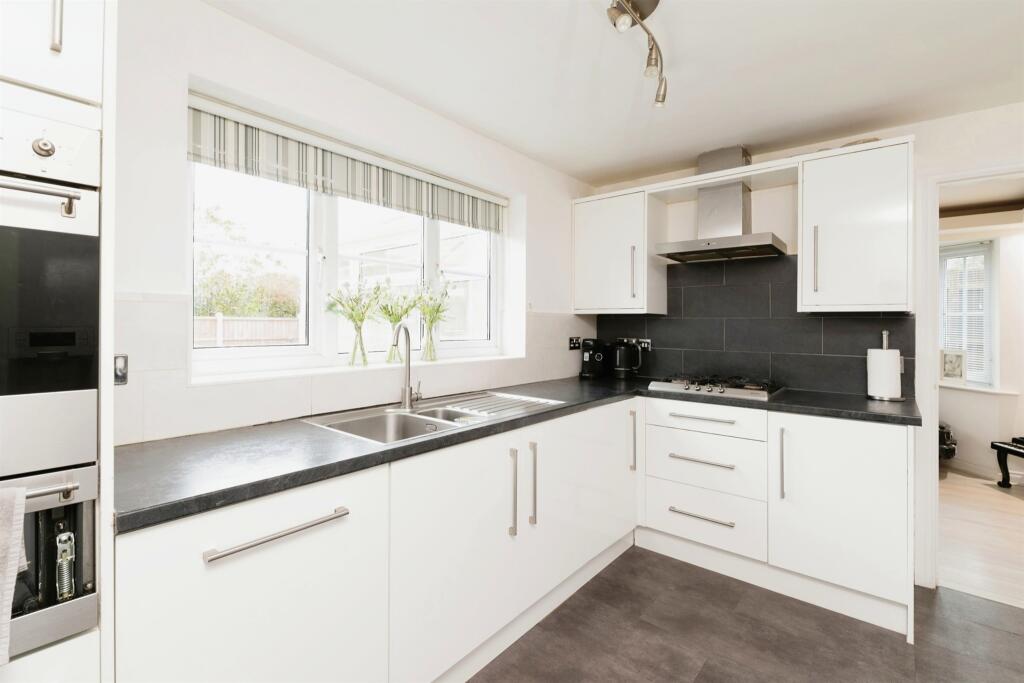 Additional property image - Callaghan Drive, Tividale, Oldbury