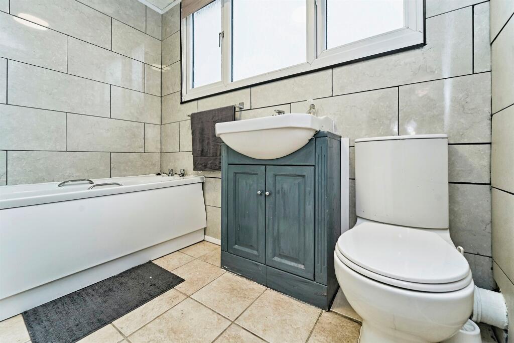 Additional property image - Oakham Road, Tividale, Oldbury