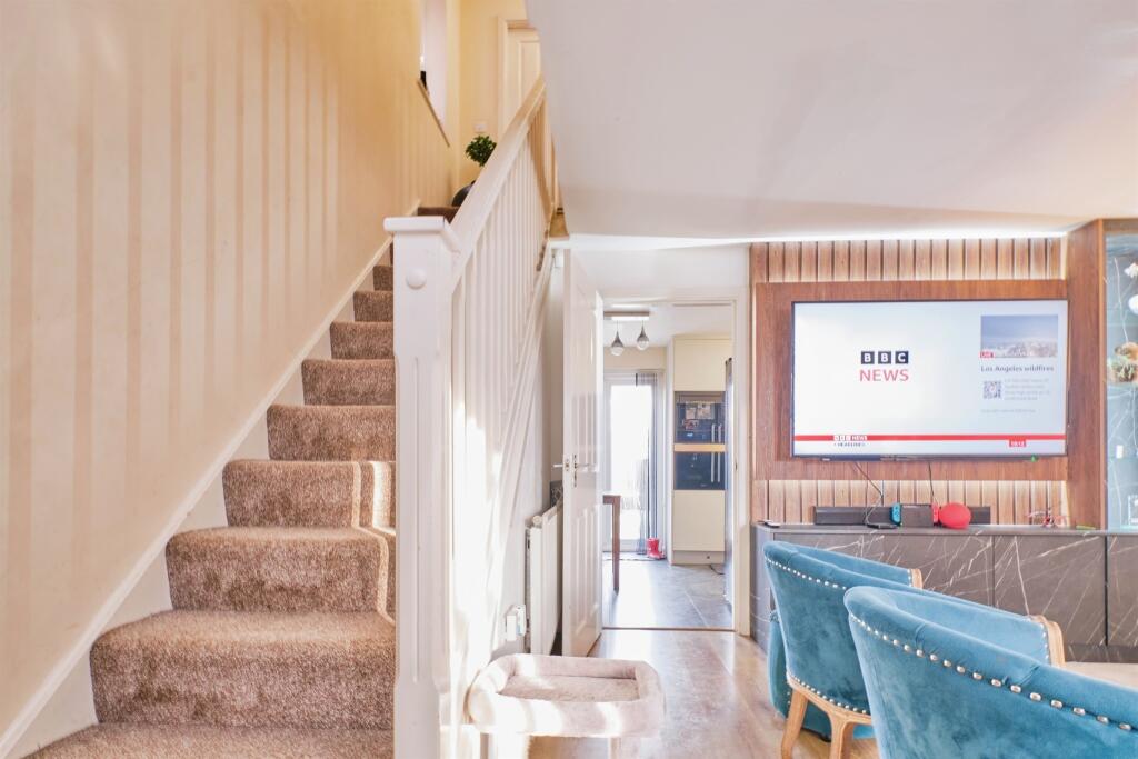 Additional property image - Wilson Drive, Tividale, Oldbury