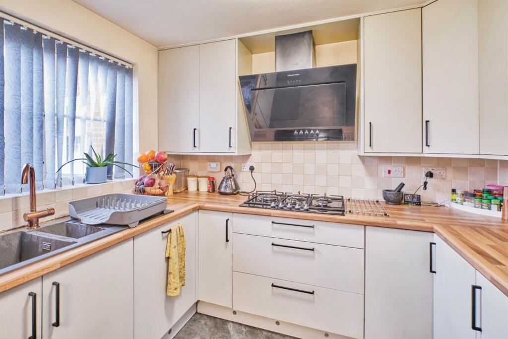 Additional property image - Wilson Drive, Tividale, Oldbury