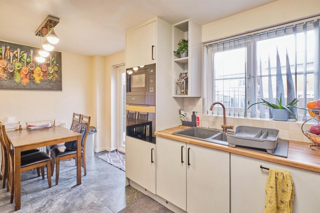 Additional property image - Wilson Drive, Tividale, Oldbury