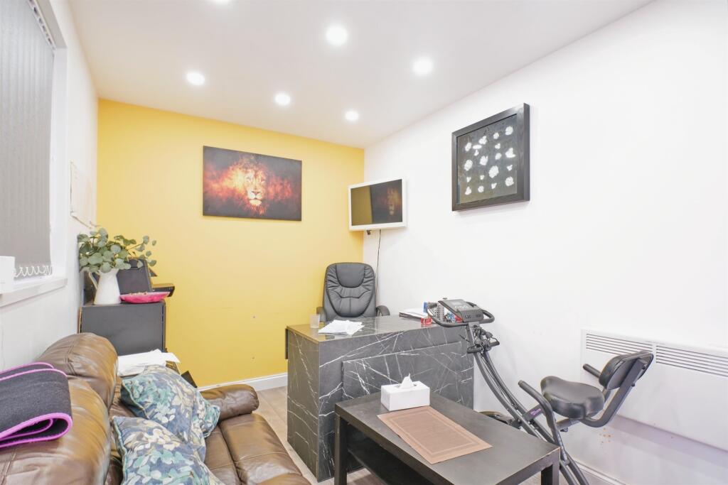 Additional property image - Wilson Drive, Tividale, Oldbury