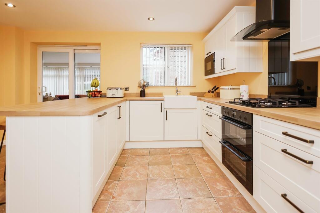 Additional property image - Ludgate Close, Tividale, Oldbury
