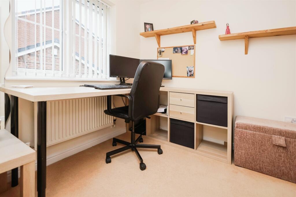 Additional property image - Ludgate Close, Tividale, Oldbury