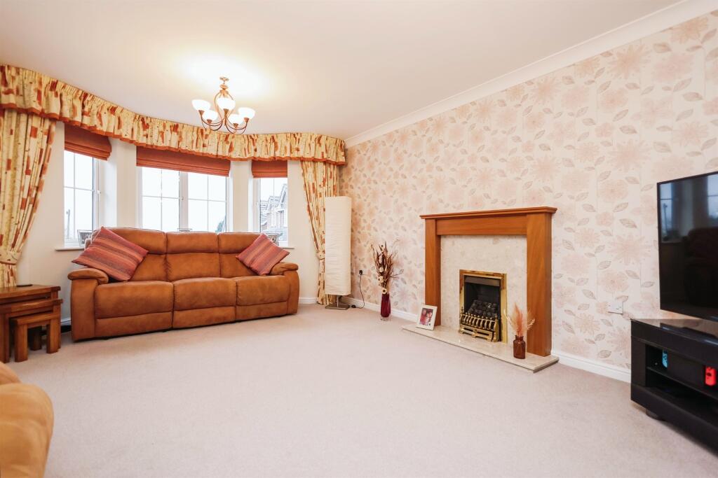 Additional property image - Ludgate Close, Tividale, Oldbury