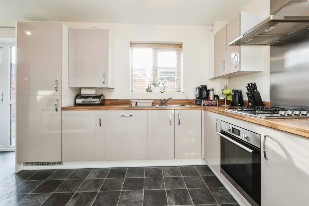 Additional property image - Poppy Avenue, OLDBURY
