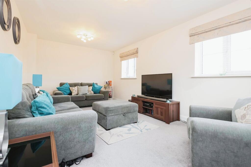Additional property image - Poppy Avenue, OLDBURY