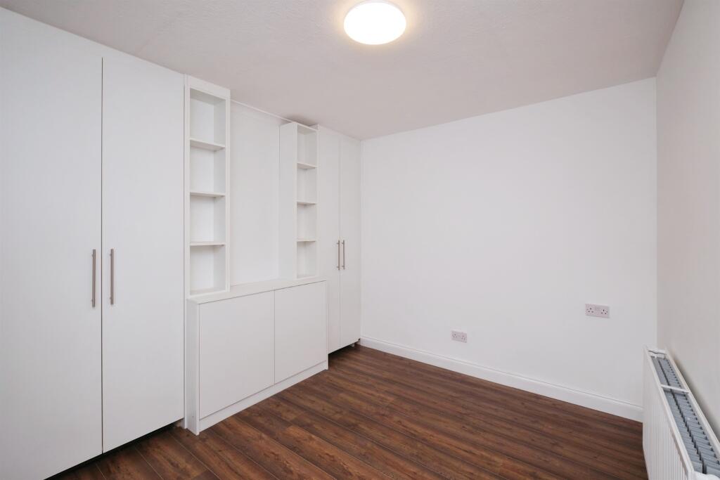 Additional property image - Warley Road, Oldbury