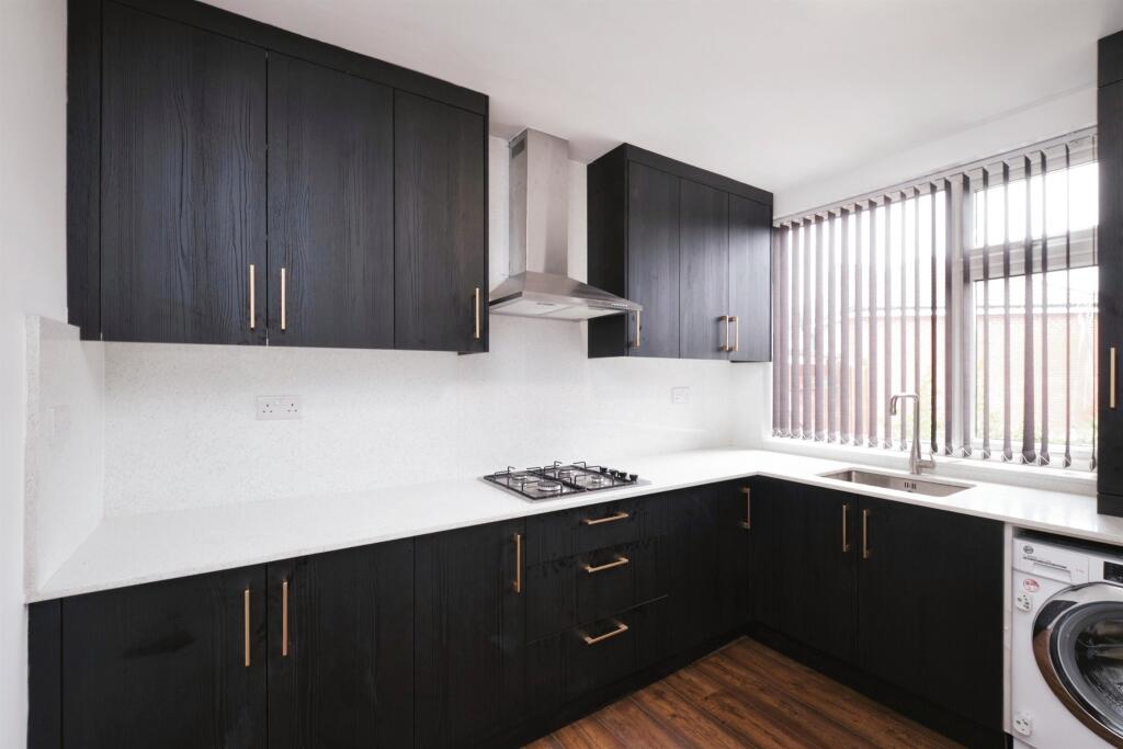 Additional property image - Warley Road, Oldbury
